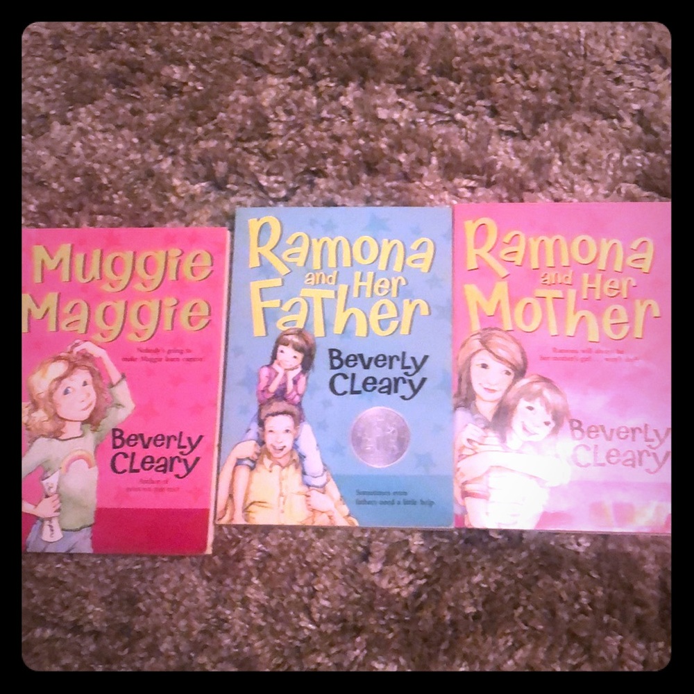 Lot 3 books kids Beverly Cleary Ramona Maggie
